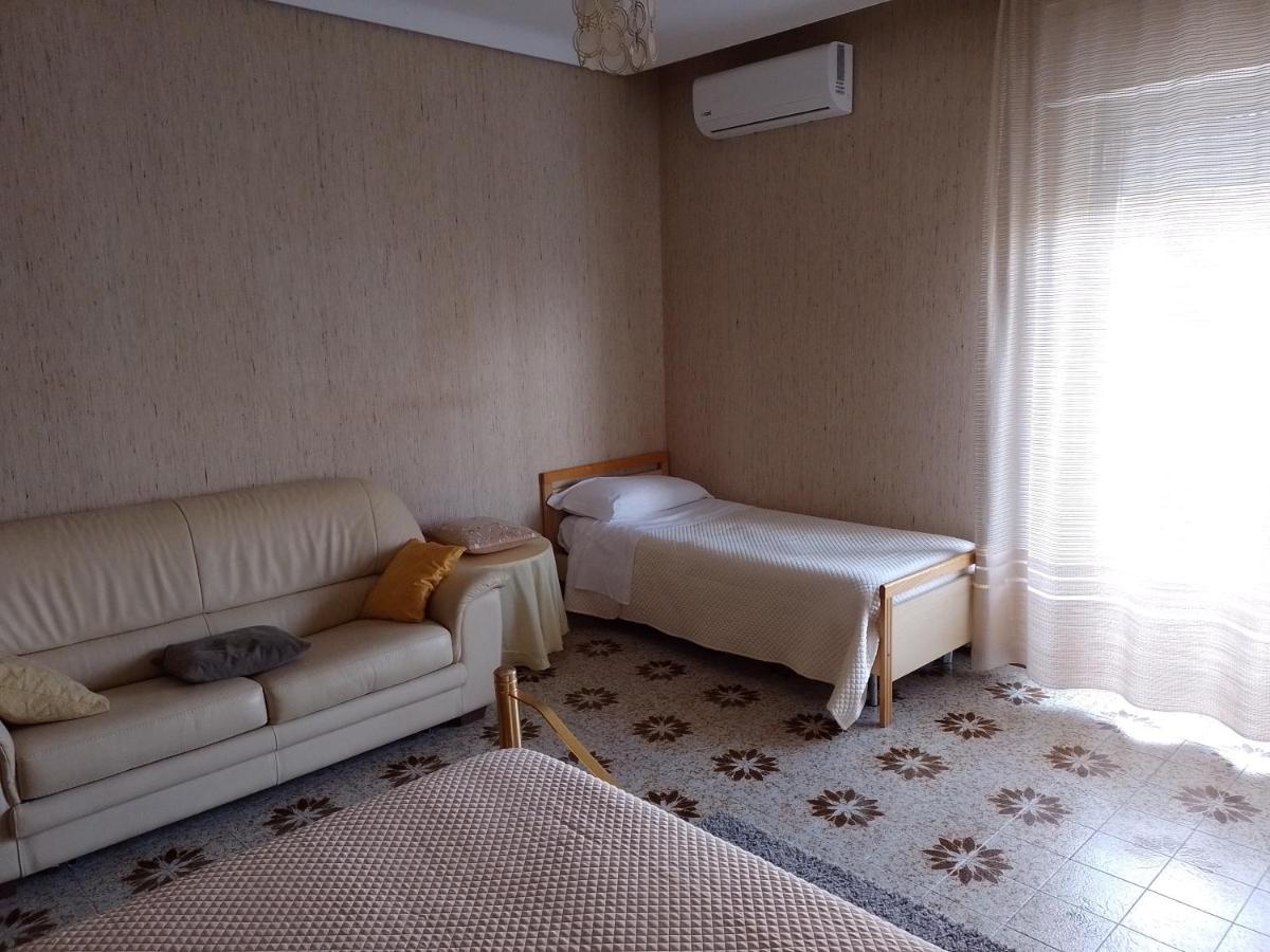 Ferienwohnung Risveglio Al Sole Ragusa Exterior foto
