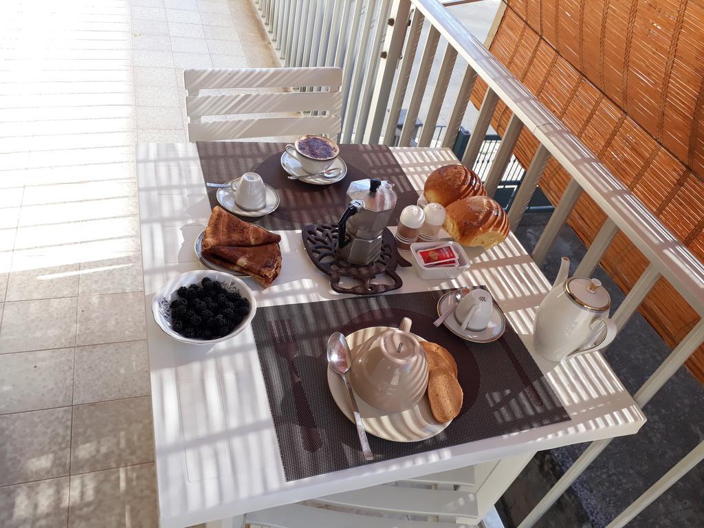 Ferienwohnung Risveglio Al Sole Ragusa Exterior foto